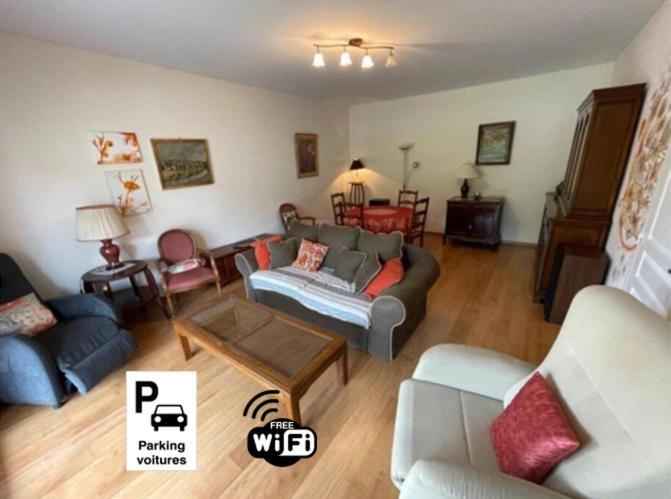 L'Evasion - Draps Compris, Climatisation, Parking Apartman Sarlat-la-Canéda Kültér fotó